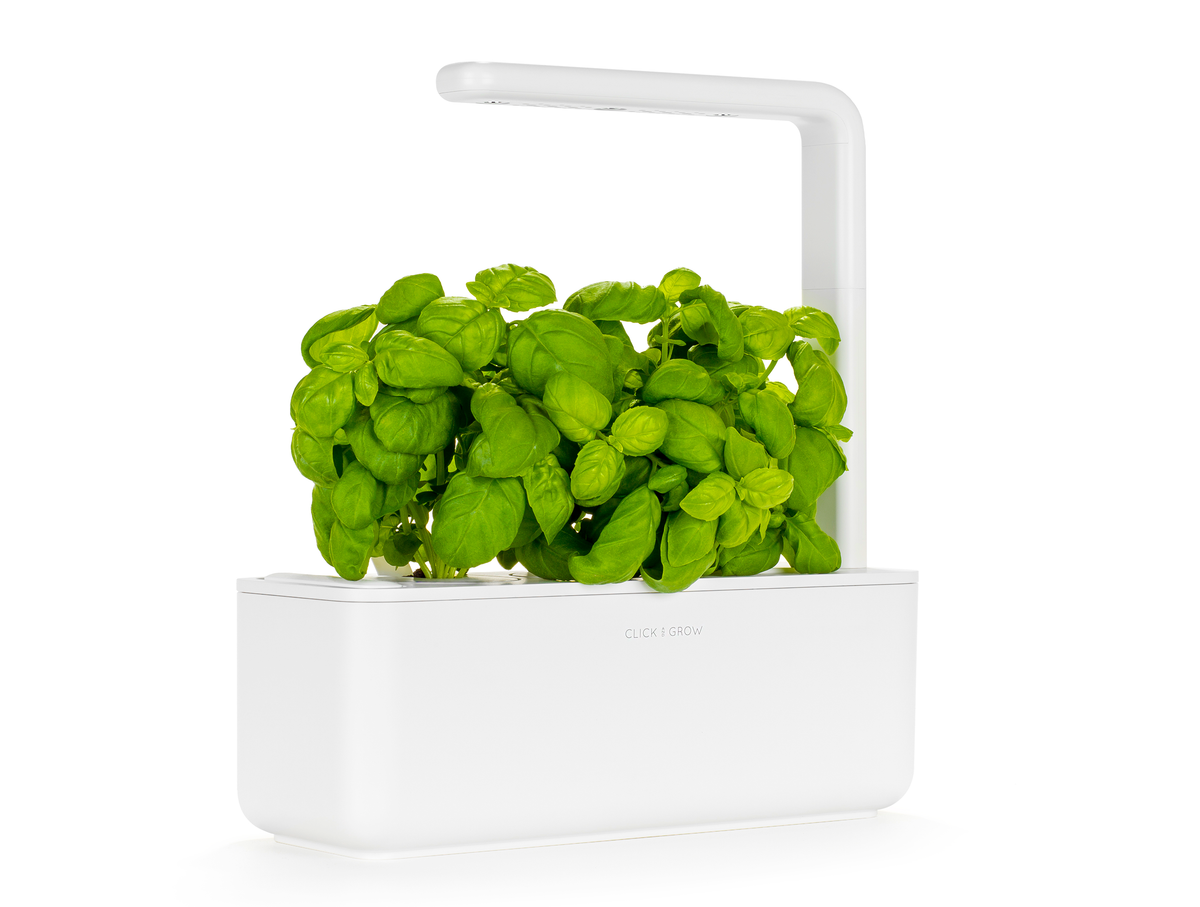 The Smart Garden 3 side view