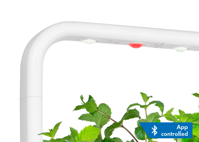The Smart Garden 9 Lamp with Bluetooth